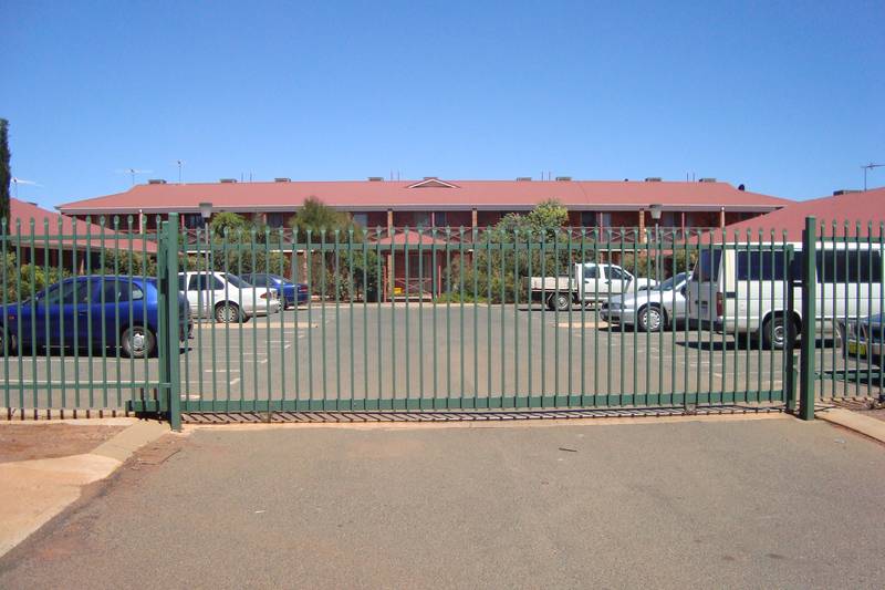 LEASED FOR ANOTHER Picture 2