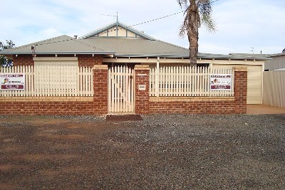 HOME SWEET HOME Picture