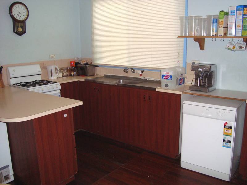 GREAT FAMILY STARTER Picture 2