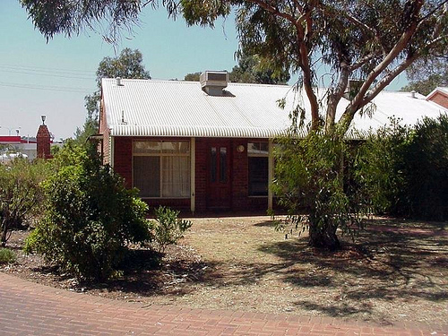 ELEGANT & STYLISH!!ONE WEEKS FREE RENT!! Picture 3