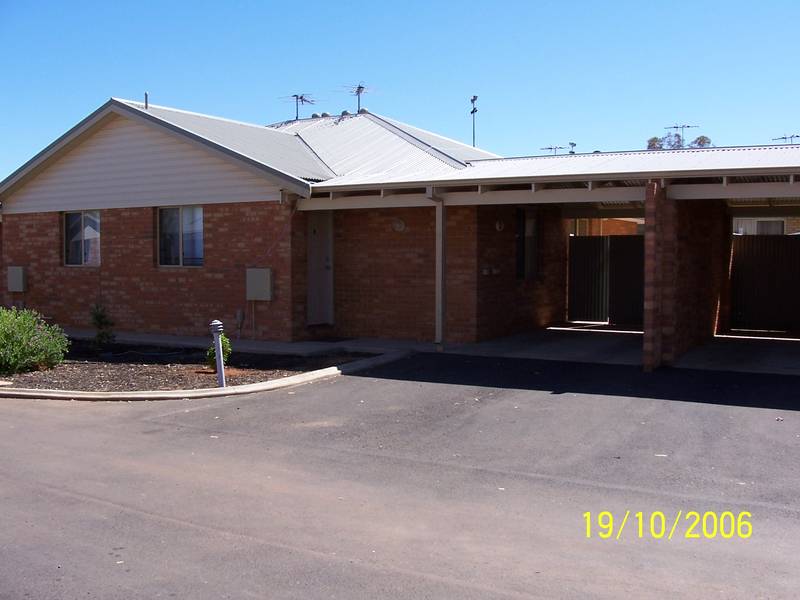 Close to CBD Picture 1