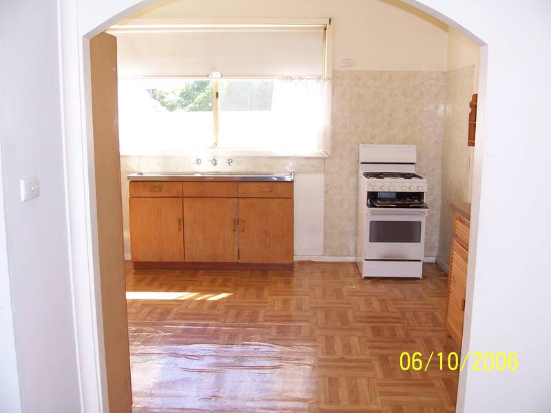 GOOD LOCATION Picture 2