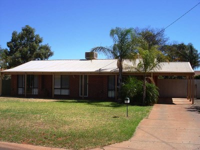 TUCKED AWAY IN A QUIET CUL-DE-SAC Picture TUCKED AWAY IN A QUIET CUL-DE-SAC Picture