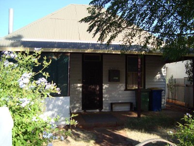 LAMINGTON LOCATION Picture