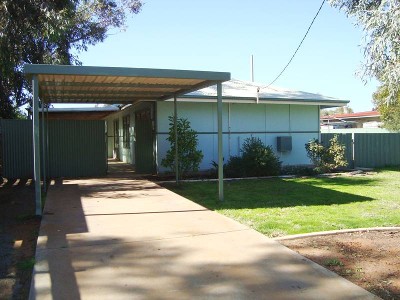 QUIET STREET! Picture