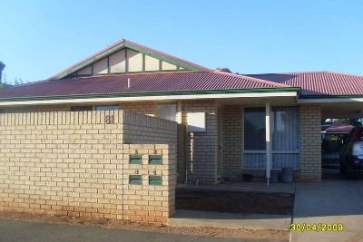 3 Bedroom furnished- central! Picture