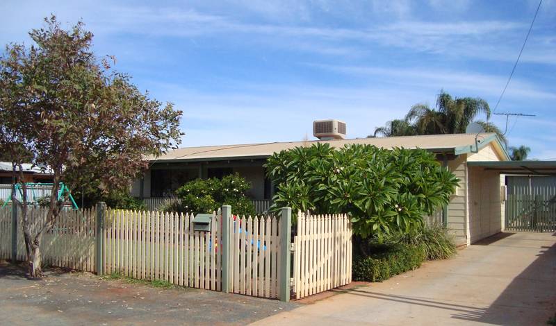 COMFORTABLE AND AFFORDABLE Picture 2