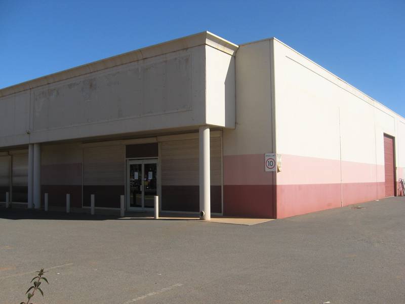 For Lease Picture 3