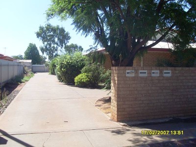 CENTRAL LOCATION Picture