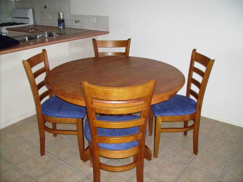 IDEAL FOR THOSE WORKING IN THE CBD Picture 2