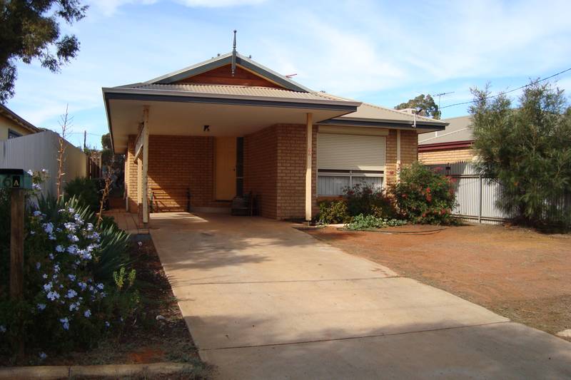 SPACIOUS AND PEACEFUL Picture 1