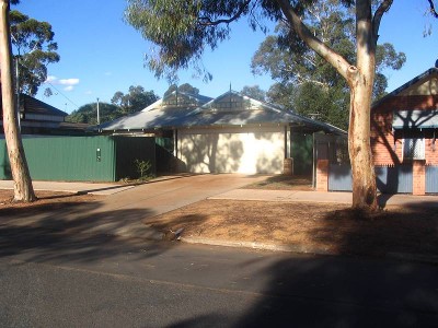 Great Location in Lamington Picture