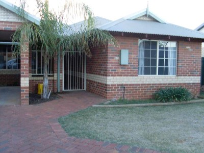 Modern 3 bedroom Unit Picture