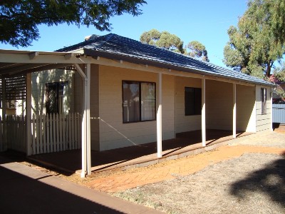 COMFORTABLE HOME WITH ALL YOU NEED Picture COMFORTABLE HOME WITH ALL YOU NEED Picture