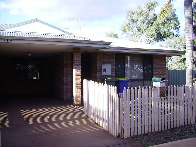 GREAT QUIET LOCATION Picture 1