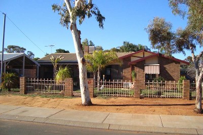 FAMILY HOME WITH THE LOT! Picture FAMILY HOME WITH THE LOT! Picture