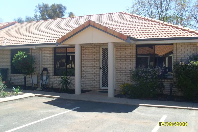 VERY MODERN!! Picture 1