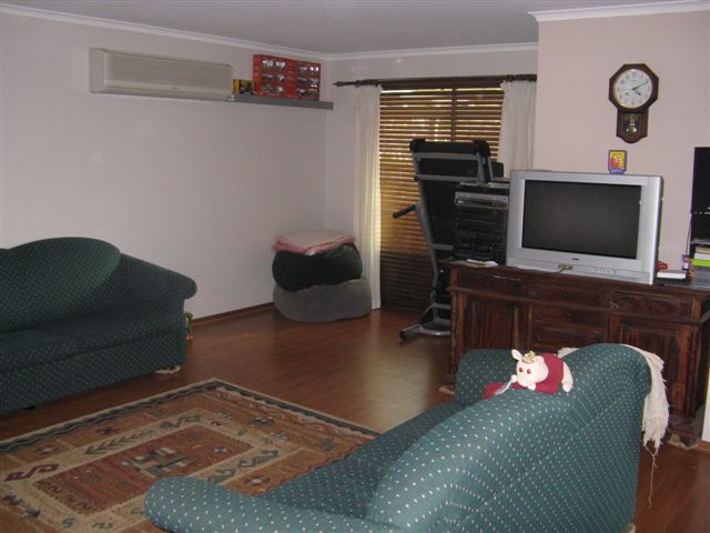 One For The Family - and All for $300,000 Picture 3