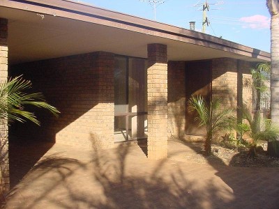 Quiet Complex Picture