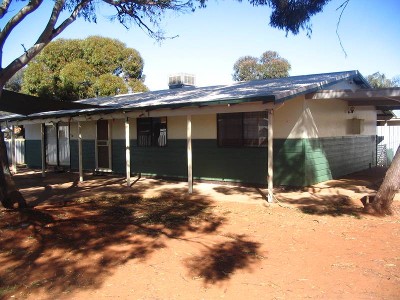 Very Neat 3 Bedroom House Picture