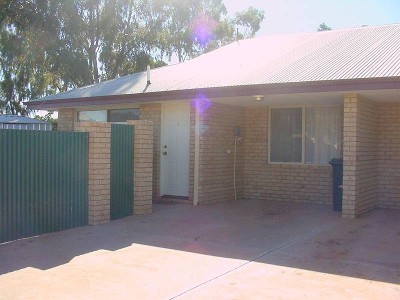 CENTRAL LOCATION Picture