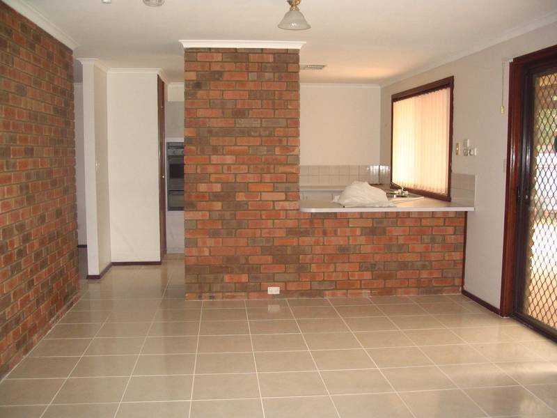 GREAT LOCATION Picture 2