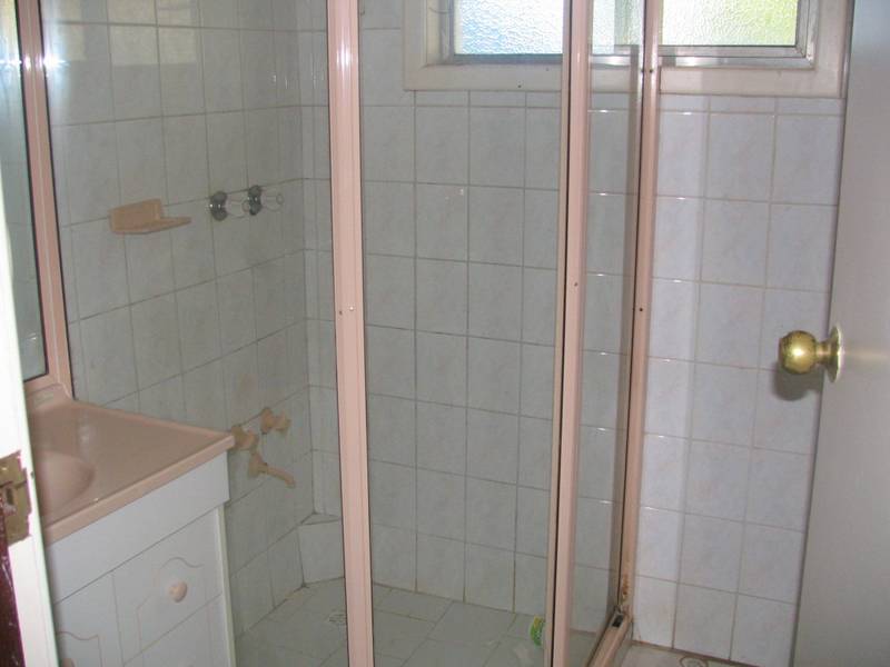 Central Location Picture 3