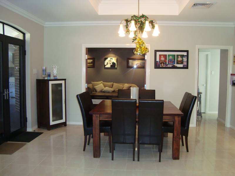 Classy & Unique! Picture 3