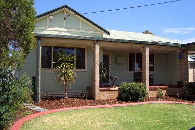 Elevated Lamington Location. Picture