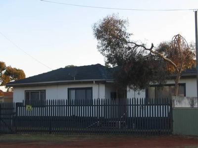 PAINT & PROSPER Picture