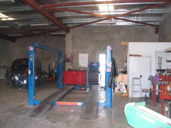 Commercial Picture 3