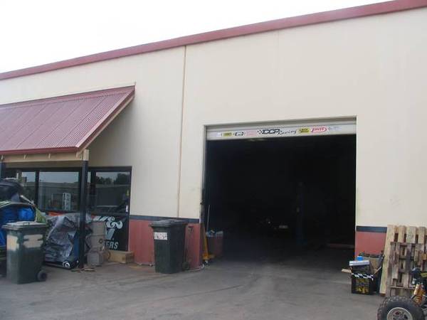 Commercial Picture 2