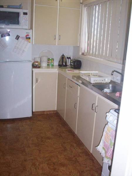 Looking in Leonora?? Picture 2