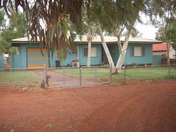 Looking in Leonora?? Picture 1