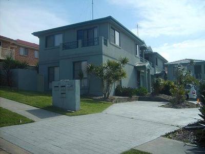 Modern and Spacious! Picture