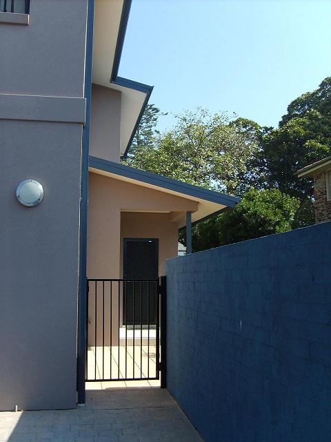 Shellharbour Village Modern Beauty! Picture 3