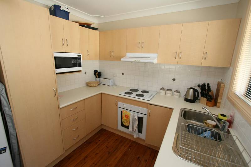 Duplex For Sale - Investors Wanted Picture 3