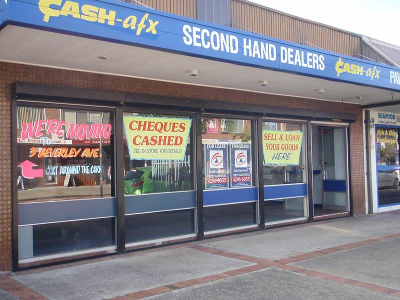 Great Size, Excellent Location Picture 1