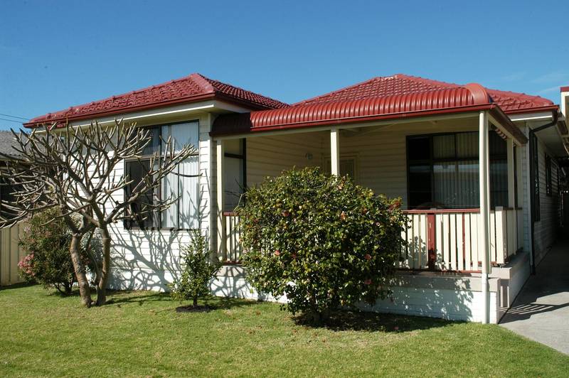 East Side of Warilla Picture 2