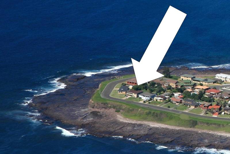 Exceptional Waterfront Lifestyle Picture 1