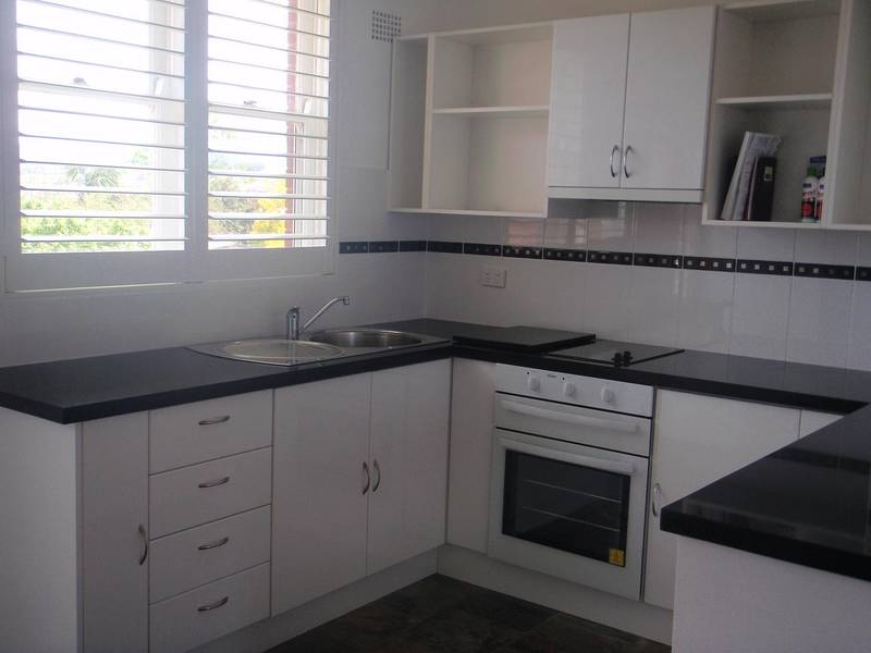 Renovated Beauty in Shellharbour Village Picture 2