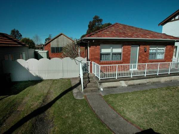 Holy Shed! Picture 1