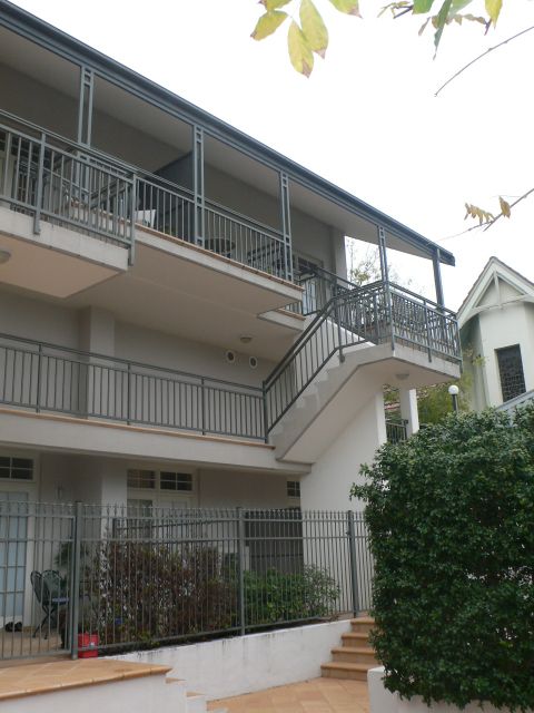 1 bedroom Loft Apartment Picture 1