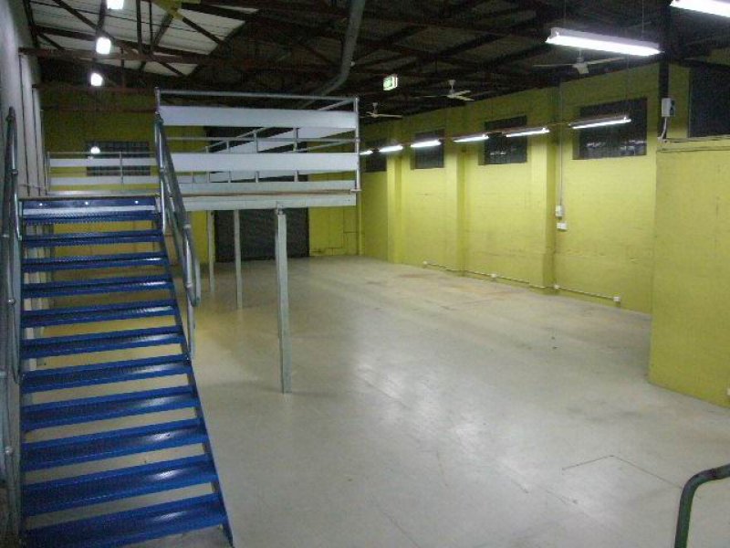 Located in Rozelle, Peninsula-side, Dual Access, Factory Warehouse Office 254m2 Picture 1