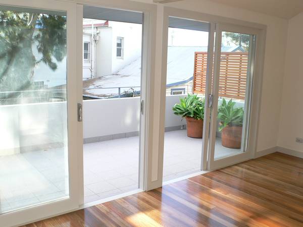 Commercial studio space for office use [not residential ] Picture 1