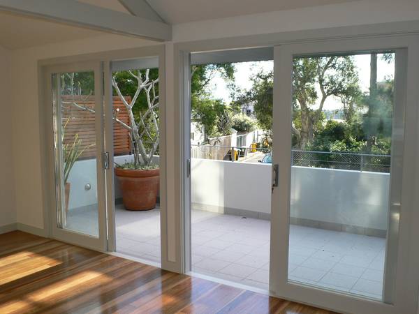 Commercial studio space for office use [not residential ] Picture 3