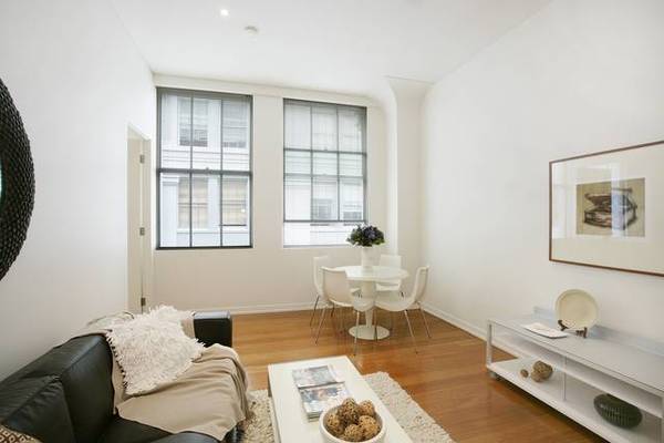 One Bedroom Apartment in Exclusive Waterfront Development Picture 2