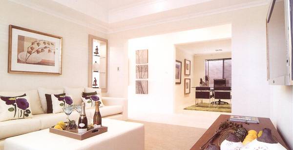 STUNNING EX-DISPLAY HOME (Reduced $50,000) Picture 2