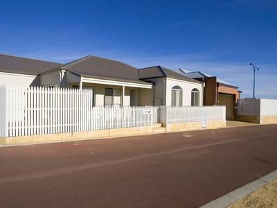 MAGIC COTTAGE Picture