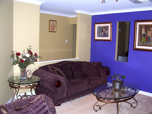 SIMPLY STUNNING! Picture 3